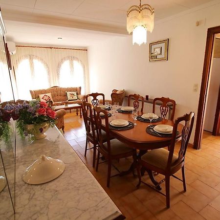 Casa Tapiolas Borrassá Extérieur photo