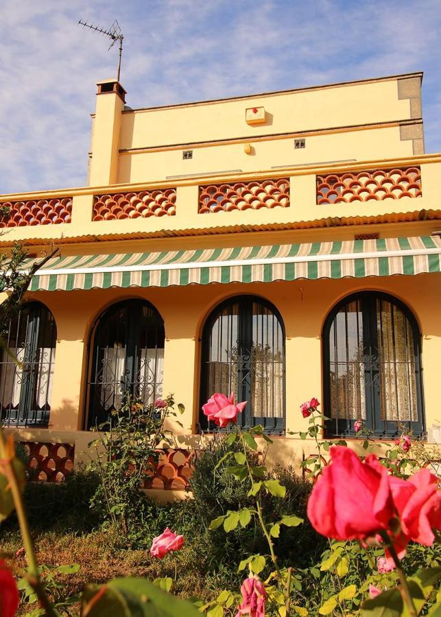 Casa Tapiolas Borrassá Extérieur photo