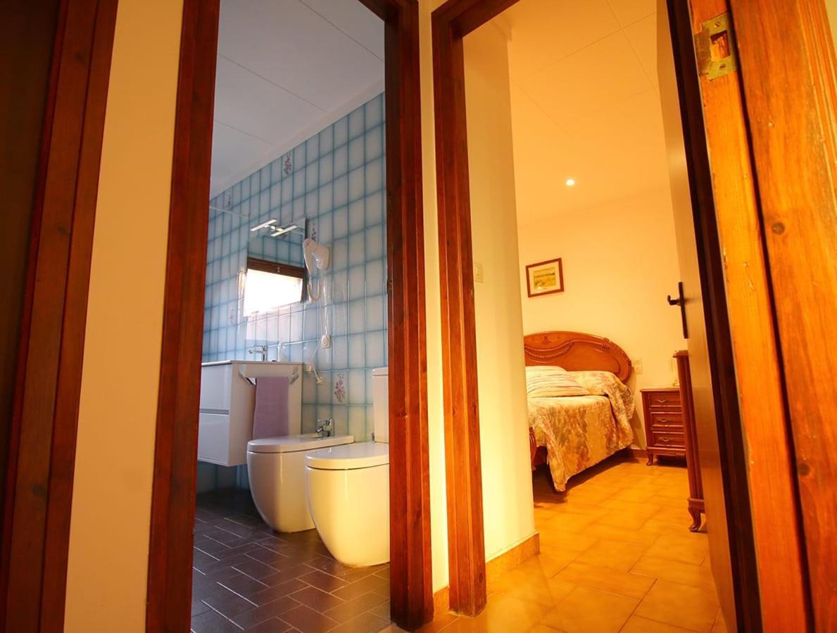 Casa Tapiolas Borrassá Extérieur photo